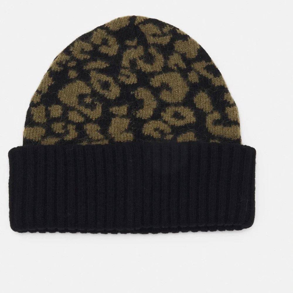 SWEATY BETTY JACQUARD LEOPARD PRINT KNIT BEANIE WOOL BLEND BLACK OS NWT